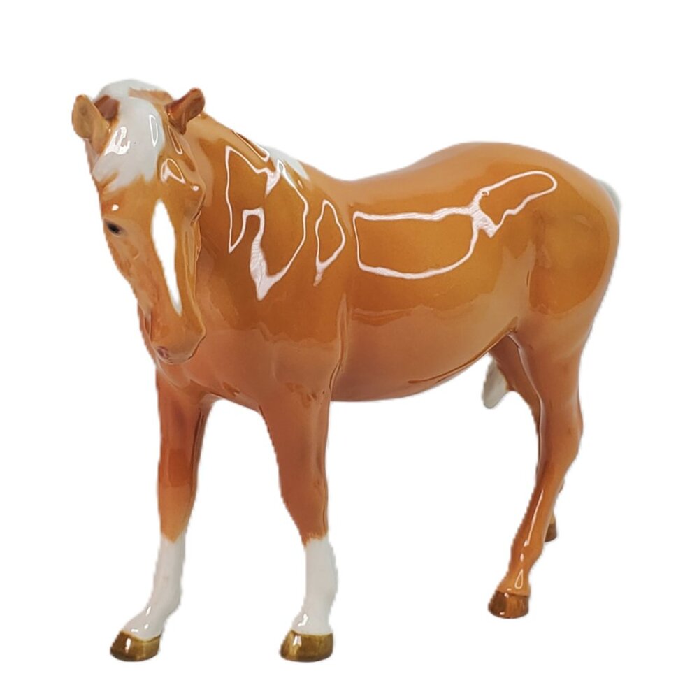 Vintage Beswick Mare – Palomino, Left Facing (Horse Model 976)